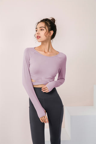 Round Neck Long Sleeve Cropped Sports Top
