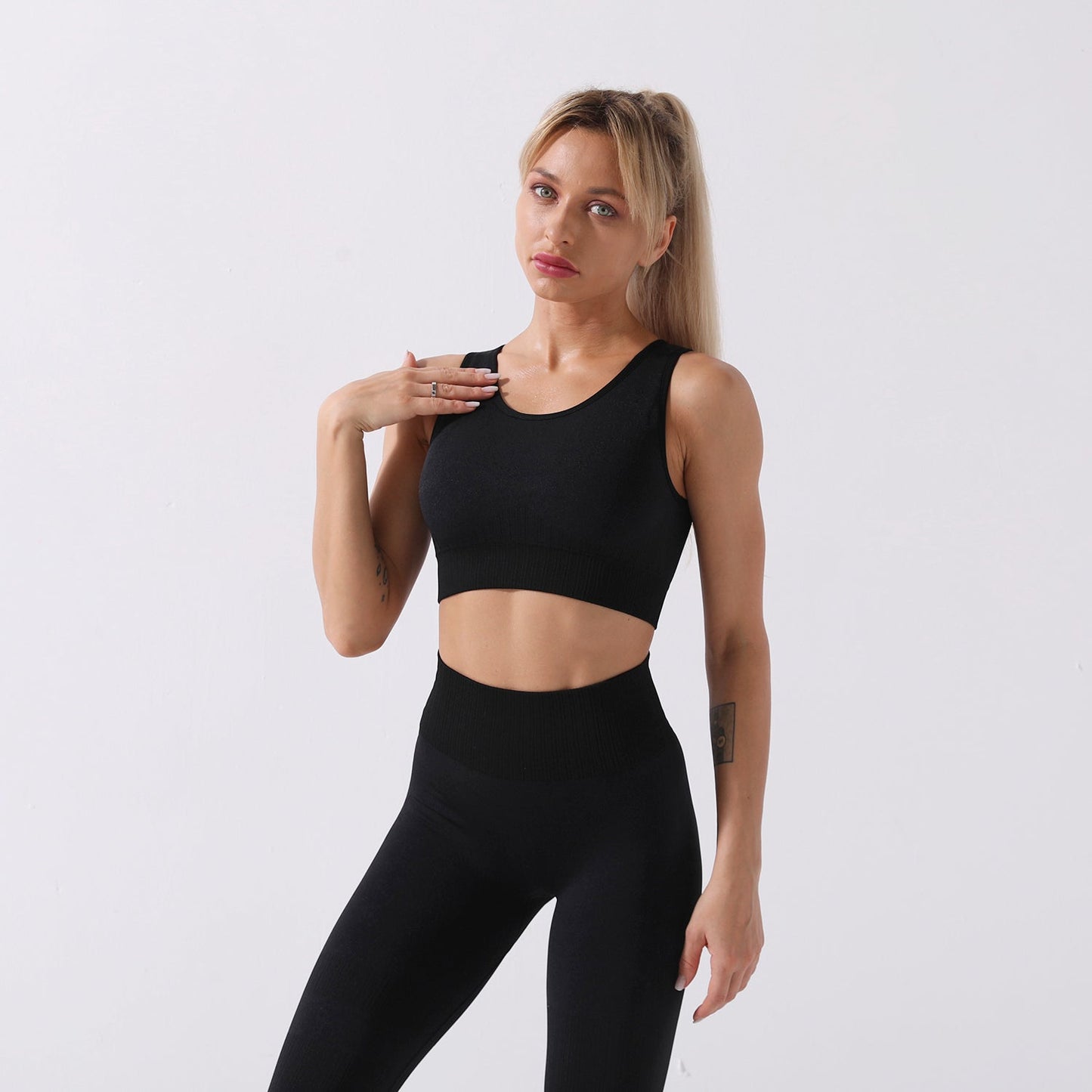 Seamless Yoga Set Sports Bra & Leggings