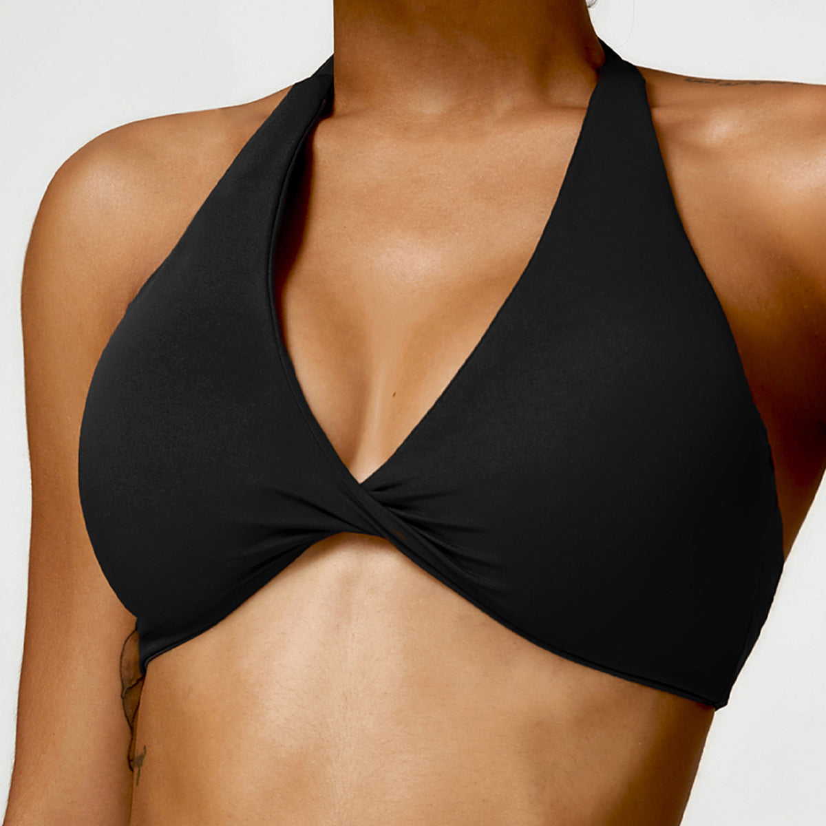 Twisted Halter Sports Bra - Leestma
