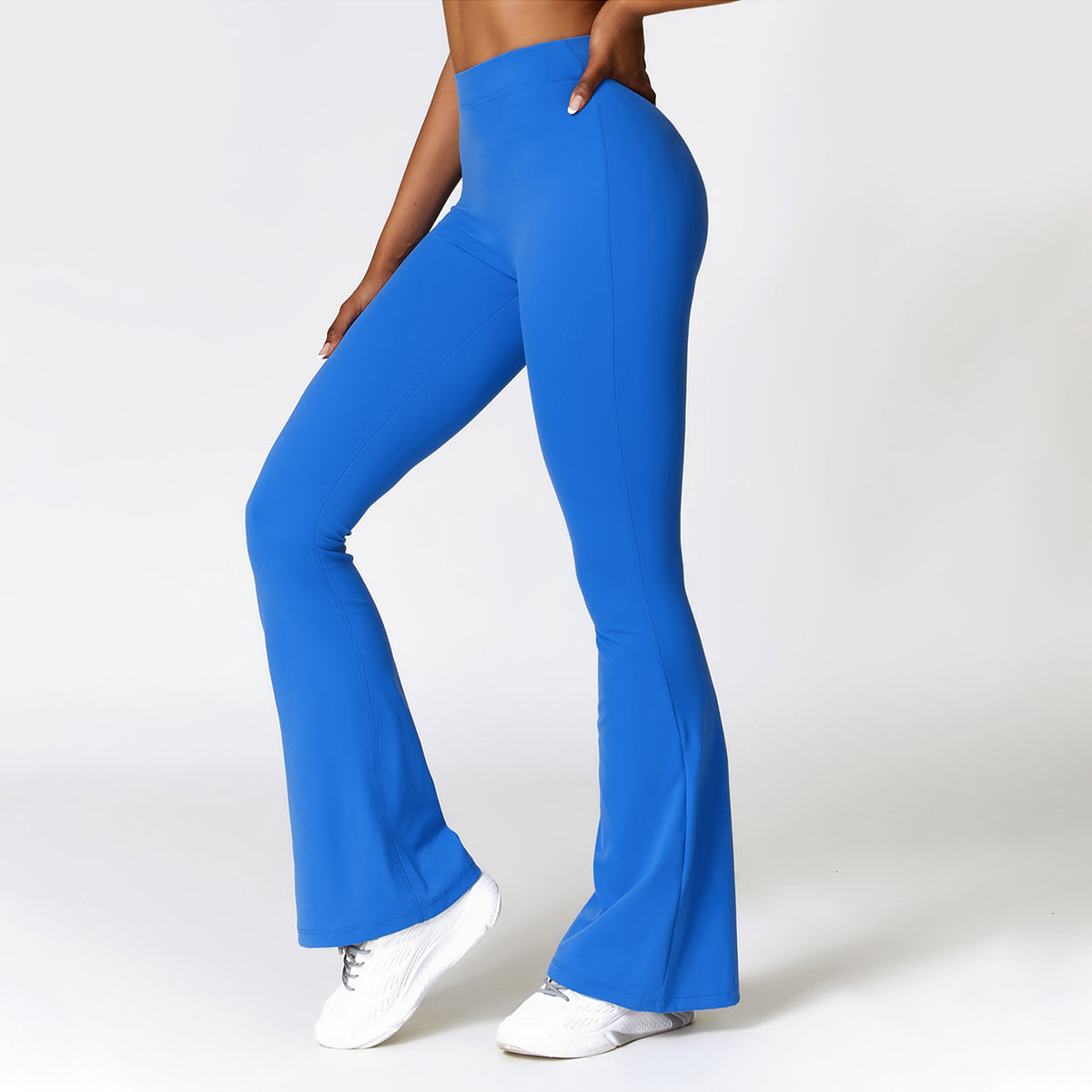V-back Ruched Sport Flare Leggings - Miloslaw