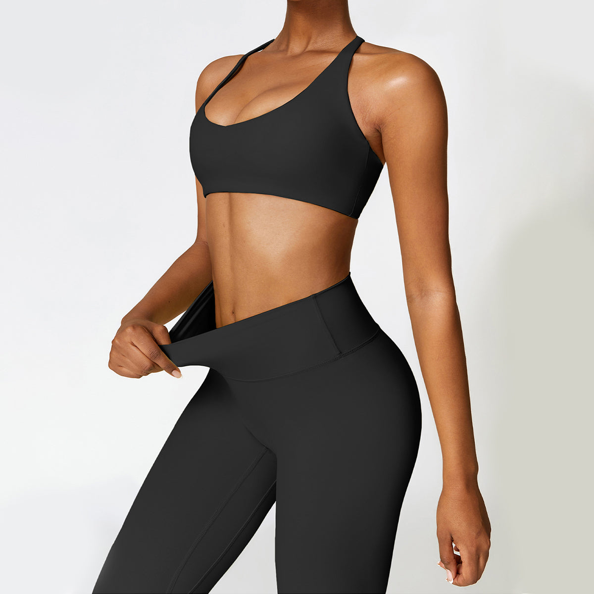 Halter Sports Bra - Medin