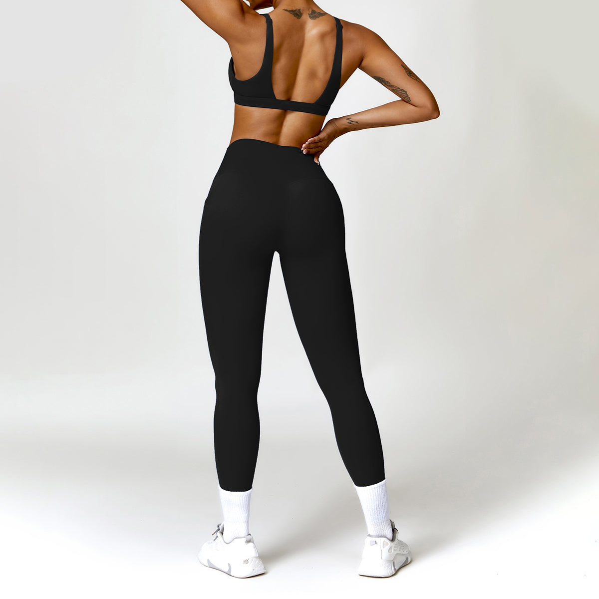 Sports Bra - Younts
