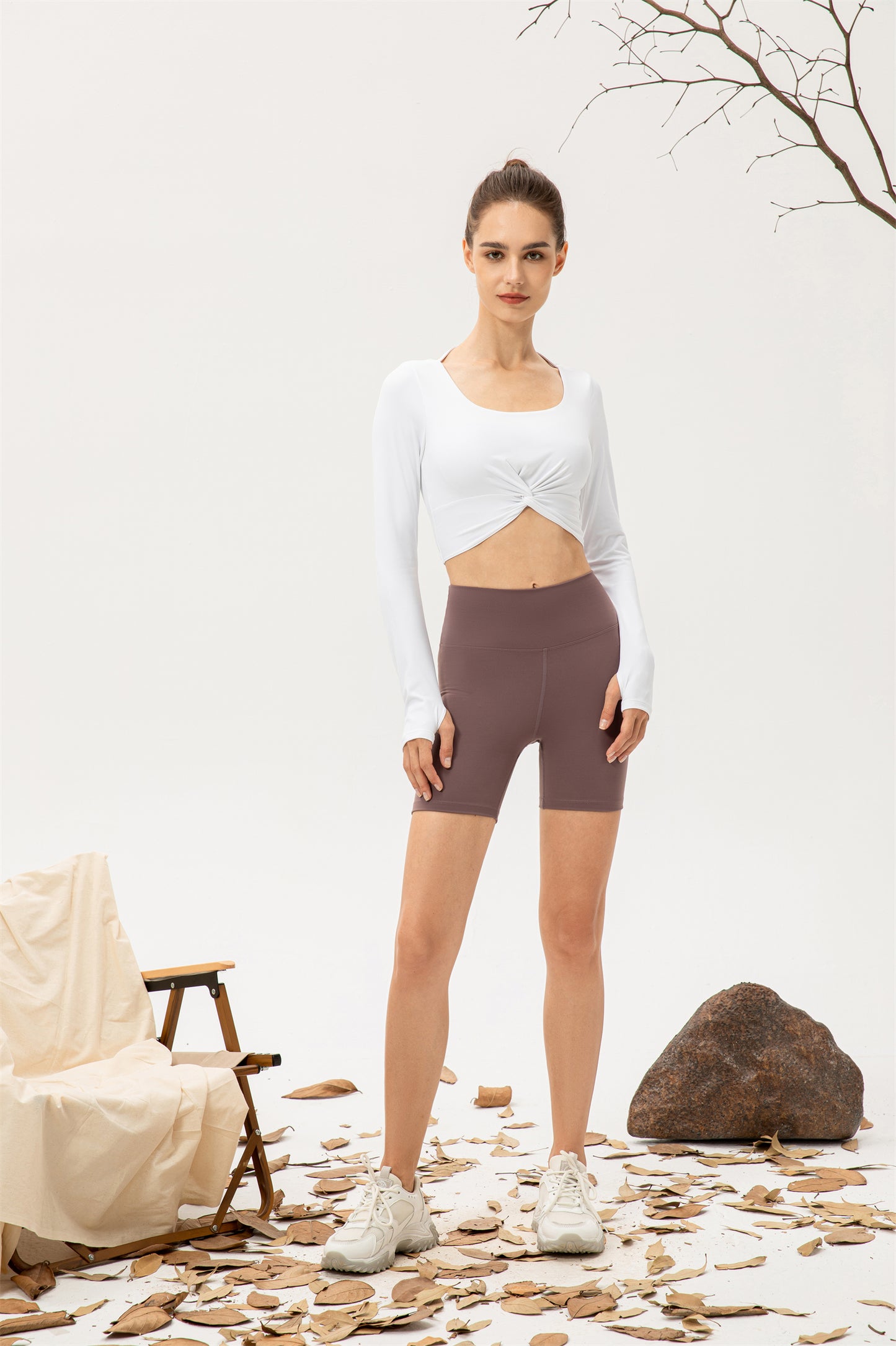 Thumb Hole Twisted Cropped Sports Top