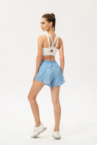 Crisscross Strappy Adjustable Hook Sports Bra