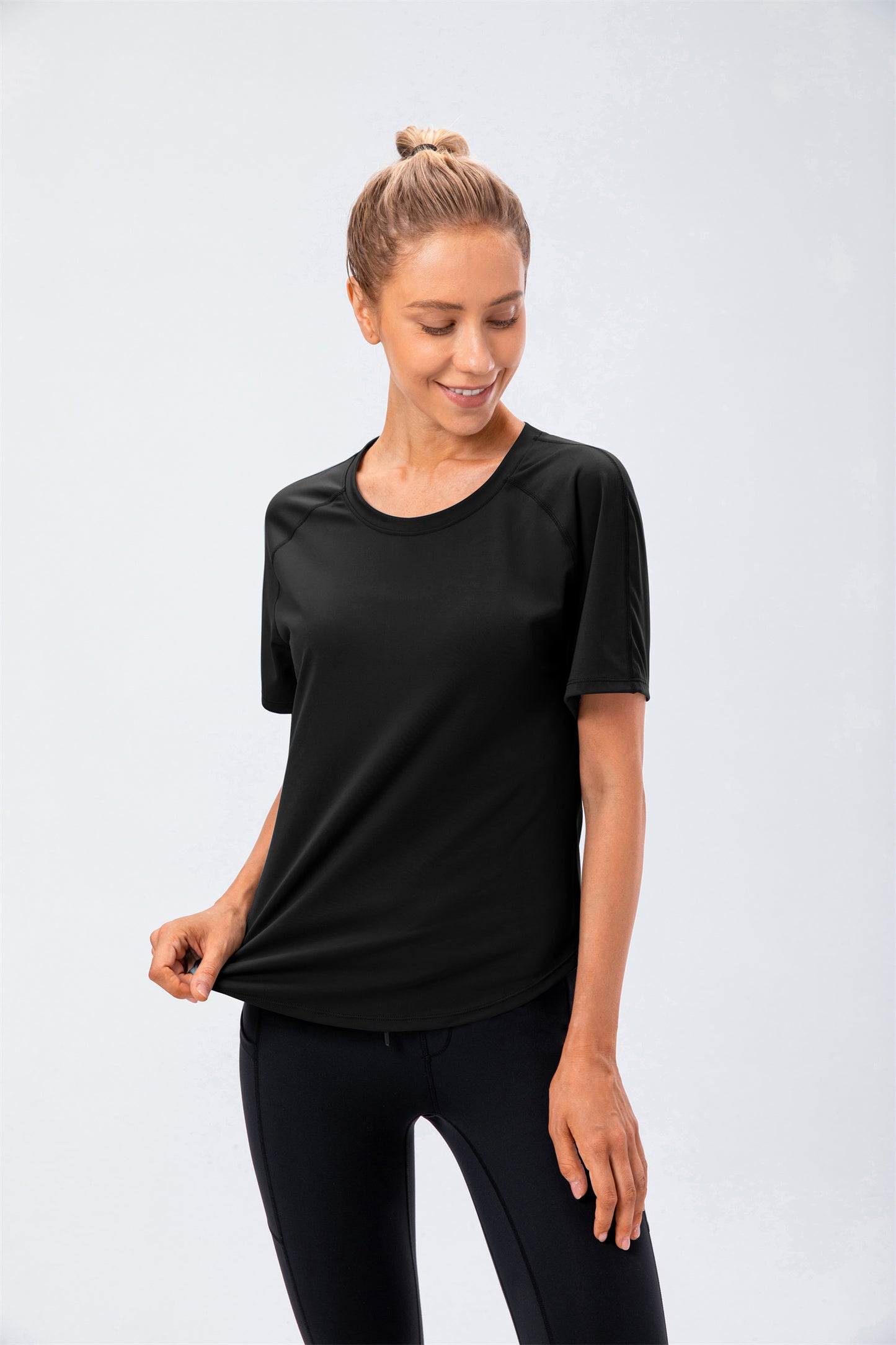 Short Sleeve Curved Hem Sports Top- Twinkle