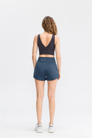 Back Pocket Plus Side Hidden Pocket 2-in-1 Sport Shorts