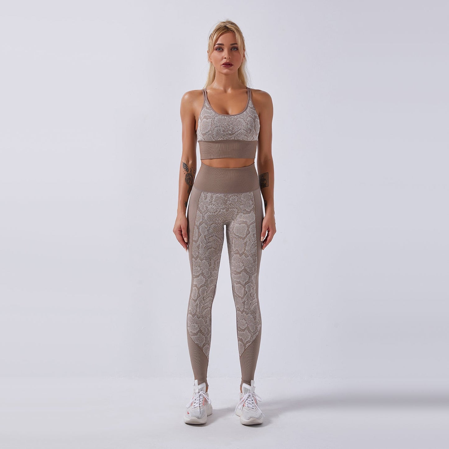 Seamless Gym Yoga Set Sports Bra & Leggings Snake Print for Women